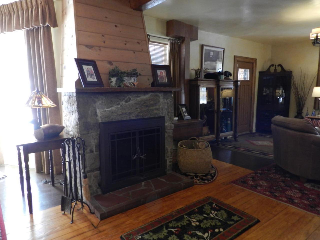 Waybury Inn East Middlebury Exterior foto
